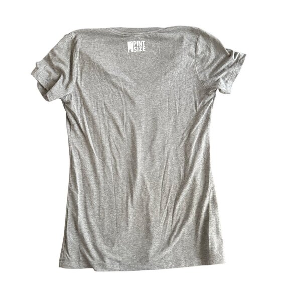 Moms Who Disney Hard Gray V-Neck T-Shirt Womens L Pint Size Cotton/Poly Blend - Picture 4 of 4